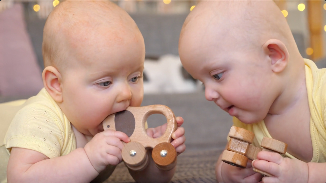 babies biting sensory toys